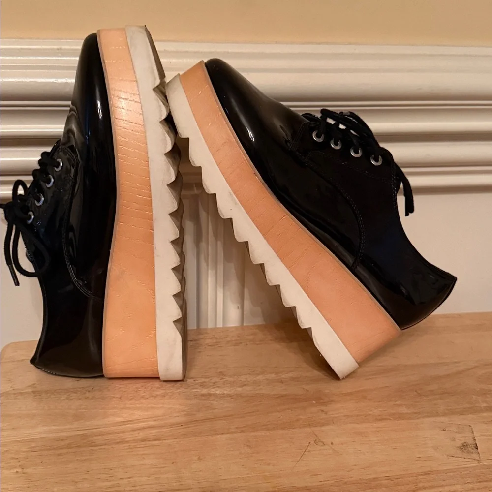 Aldo Black Patent Leather Oxfords‎ Sz 5Uk/7-7.5 US